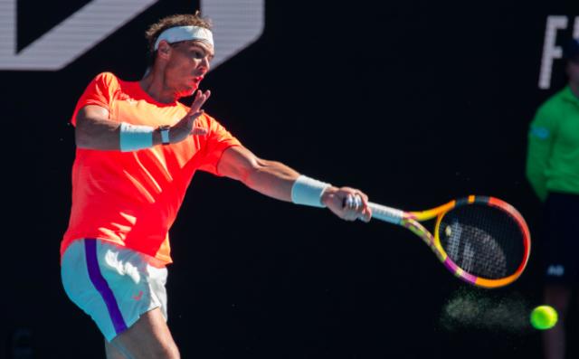 纳达尔横扫晋级澳网第三轮 展现超强抗干扰专注力